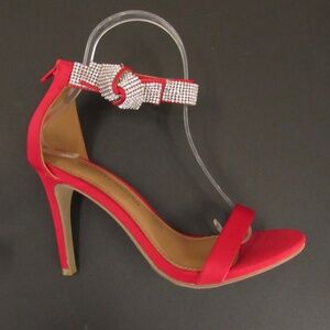 Christian Siriano Cardinal Red High Heels Women's 6